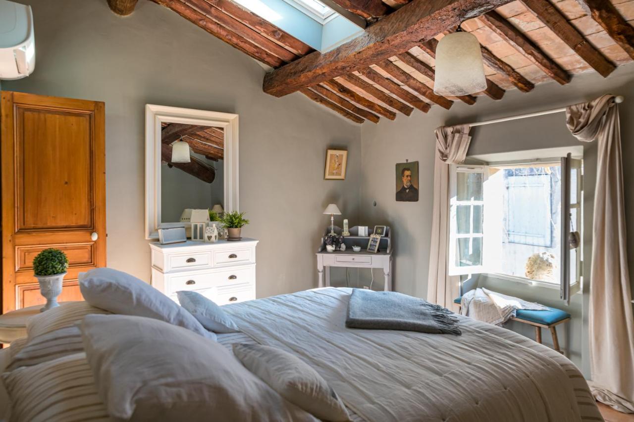 Villa Made In Lourmarin Exterior foto