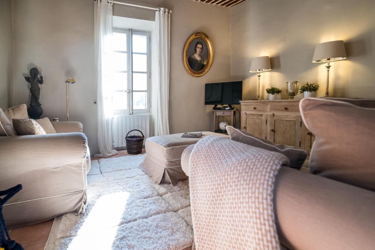 Villa Made In Lourmarin Exterior foto